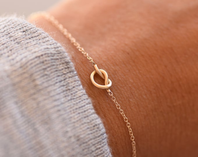 14K Gold Knot Bracelet - 14K Solid Gold Tiny Knot Bracelet