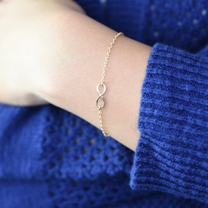 14K gold Infinity bracelet - Solid Gold Bracelet