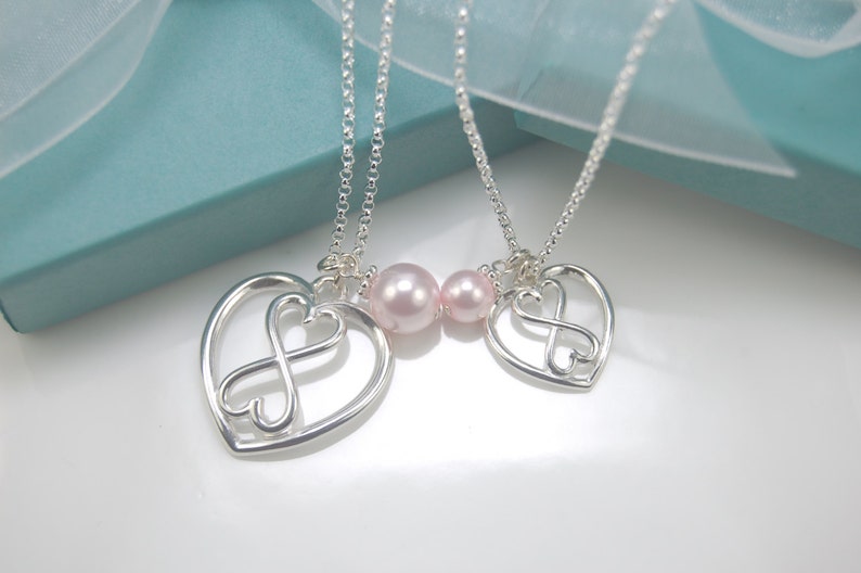 Mother Daughter heart Infinity necklace set, Heart Infinity necklaces, Silver Infinity, Pink Pearl Necklace image 1