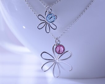 Mother Daughter Christmas Gift. Mother Daughter Flower Pendant, Mother daughter daisy necklace set
