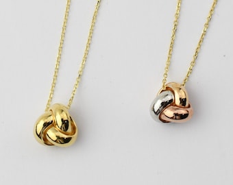 Dainty 14K Gold Love Knot Necklace - Adjustable Length