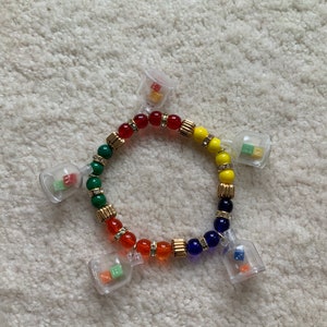 LUCKY DICE on my WRIST! Vintage gumball charm Bracelet