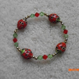 LI&#39;L Red & Green CLOISONNE LADYBUG Bracelet