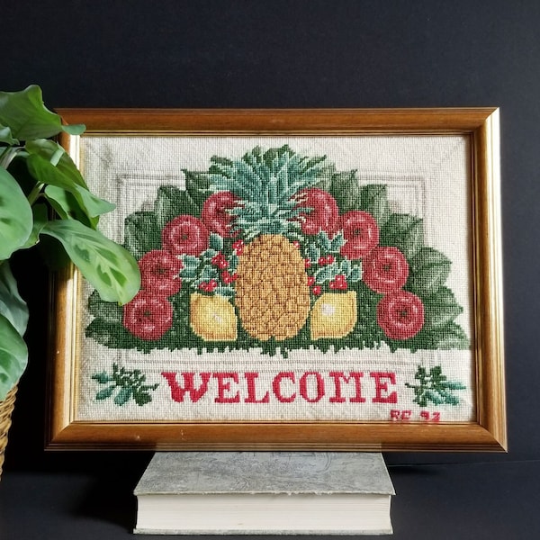 Pineapple Welcome Sign - Etsy