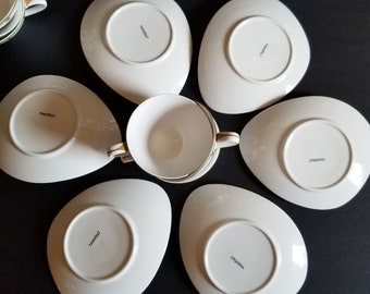 Set of 6 Toyotoki Tea Cups & Saucers - Vintage Avocado Green