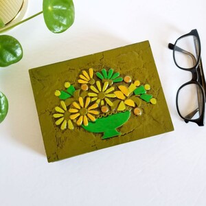 Painted Wood Storage Box with Hinged Lid - Green Flower Bouquet Art - Vintage Divided Storage Jewelry Trinket Box