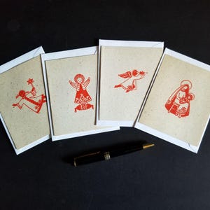 Lot de 4 cartes de voeux de Noël avec enveloppes blanches A2 - papeterie des Fêtes vintage - anges d'art folklorique hongrois rouges par Dora De Pedery Hunt