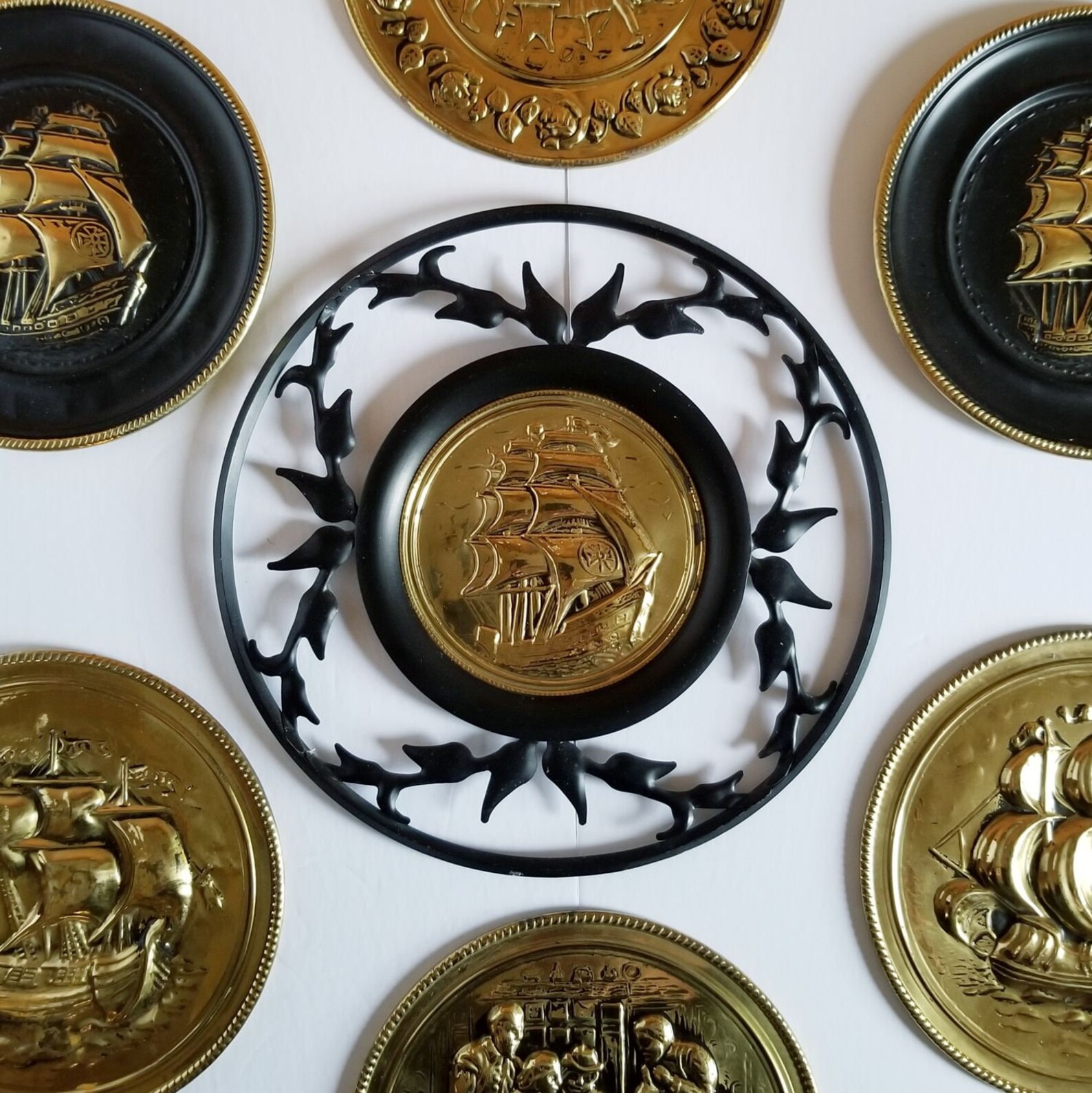 Brass Ship Wall Hanging Vintage 12 Round Black & Brass Etsy