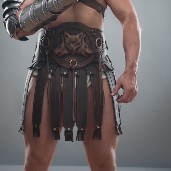 Leather armor belt for gladiator, cosplay skirt, LARP fantasy armor, handcrafted warrior armor, custom spartacus chest armor, knight belt