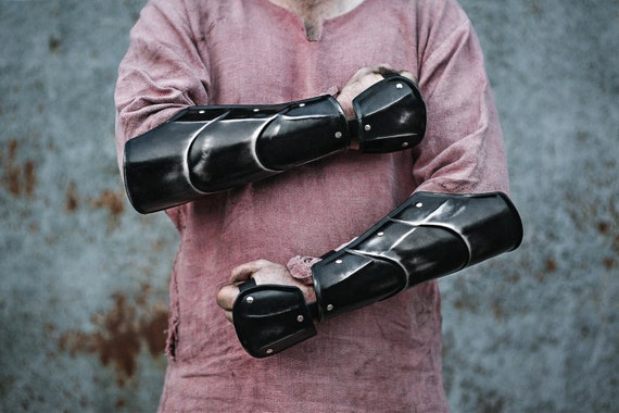 Leather Samurai Bracers - Medieval Collectibles