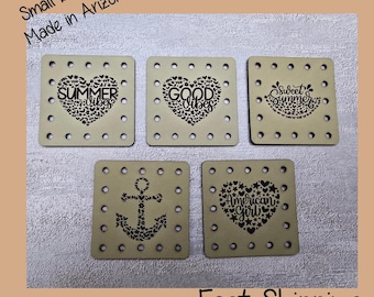 Floral Summer Heart Faux Leather Engraved Patches | Sarcasm & Style Sew-On Labels for Crochet, Knit | No holes on request | Set of 5