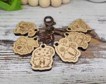 Set of 6 Gnomes Stitch Markers! Crochet Markers! Placement Holder! Charm! Gifts! Crochet Accessory! F G H I J K Hook Sizes!