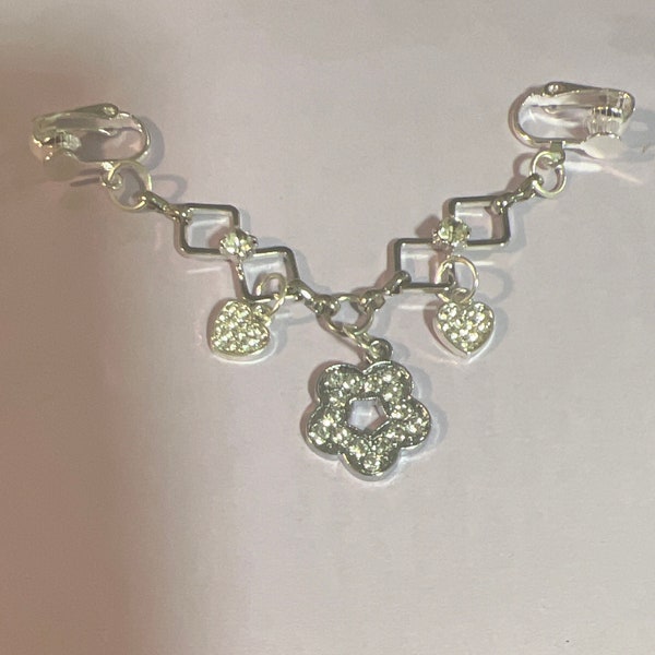 Flowers in thinrestone crystals intimate jewelry that clips on  below the waist