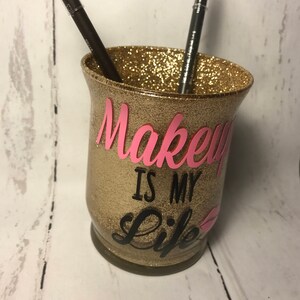 Make up holder  -  Cosmetic Brush holder - bridesmaid gift - makeup storage -  Make up brush organizer -  Makeup organizer - gift for her