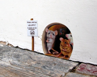 Miniatura 'No Cats!' mouse hole wall sticker / decal