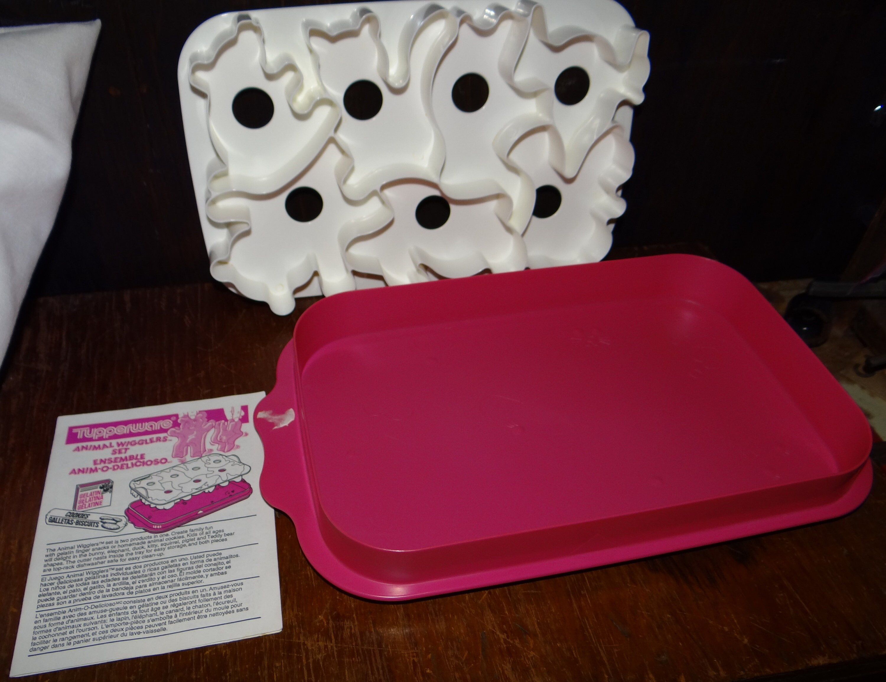 Clearance Vintage Tupperware Animal Wigglers Set Hot - Etsy