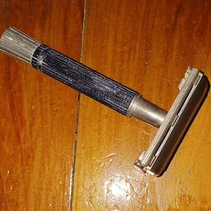 1973? Gillette TTO Safety Razor Black Handle Date Code W4