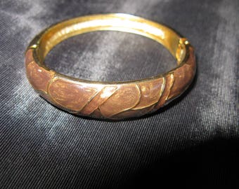 Vintage Brown Enamel Bracelet Hinged bracelet Vintage Tan bracelets, enameled jewelry 80s bracelets bangle cuff