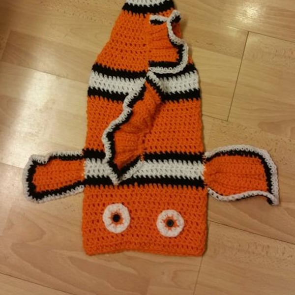 Finding nemo, clown fish, blanket, lapghan, cocoon, crocheted, fun, baby shower, mothers day, boy, birthday gift (All sizes available)