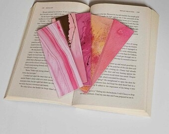 Laminated bookmark | custom bookmark | cute gift | gift for readers | books | booktok gifts | cute bookmark gift | reader gifts