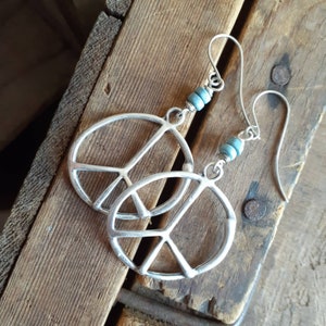 Hammered Antique Silver Peace Dangle Earrings ... Sterling Silver Earwires ... Minimalist ... Simple ... Rustic ... Hippie Chick