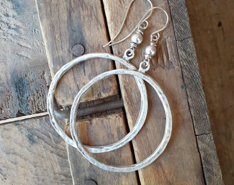 Large Hammered Antique Silver Circle Hoop Dangle Earrings ... Sterling Silver Earwires ... Minimalist ... Simple ... Rustic ... Silver Hoop