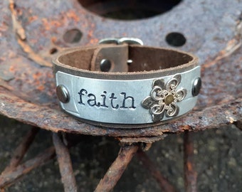 Personalized 1949 Rustic Silver Stamped License Plate Bracelet with Double Flower on Leather Band - Custom Handstamped - FAITH - Custom Cuff