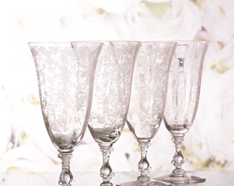 4 Footed Iced Tea Glasses in Cambridge Rose Point Pattern from the 1930s, Set of 4 Vintage Etched Crystal Iced Tea Glasses