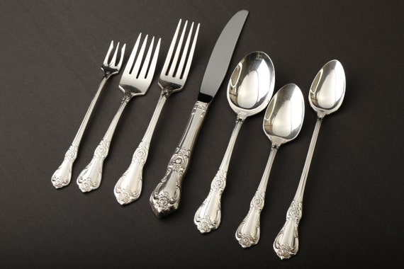 1965 7-piece Place Setting Wm A Rogers Oneida Ltd Vanesa Francesca