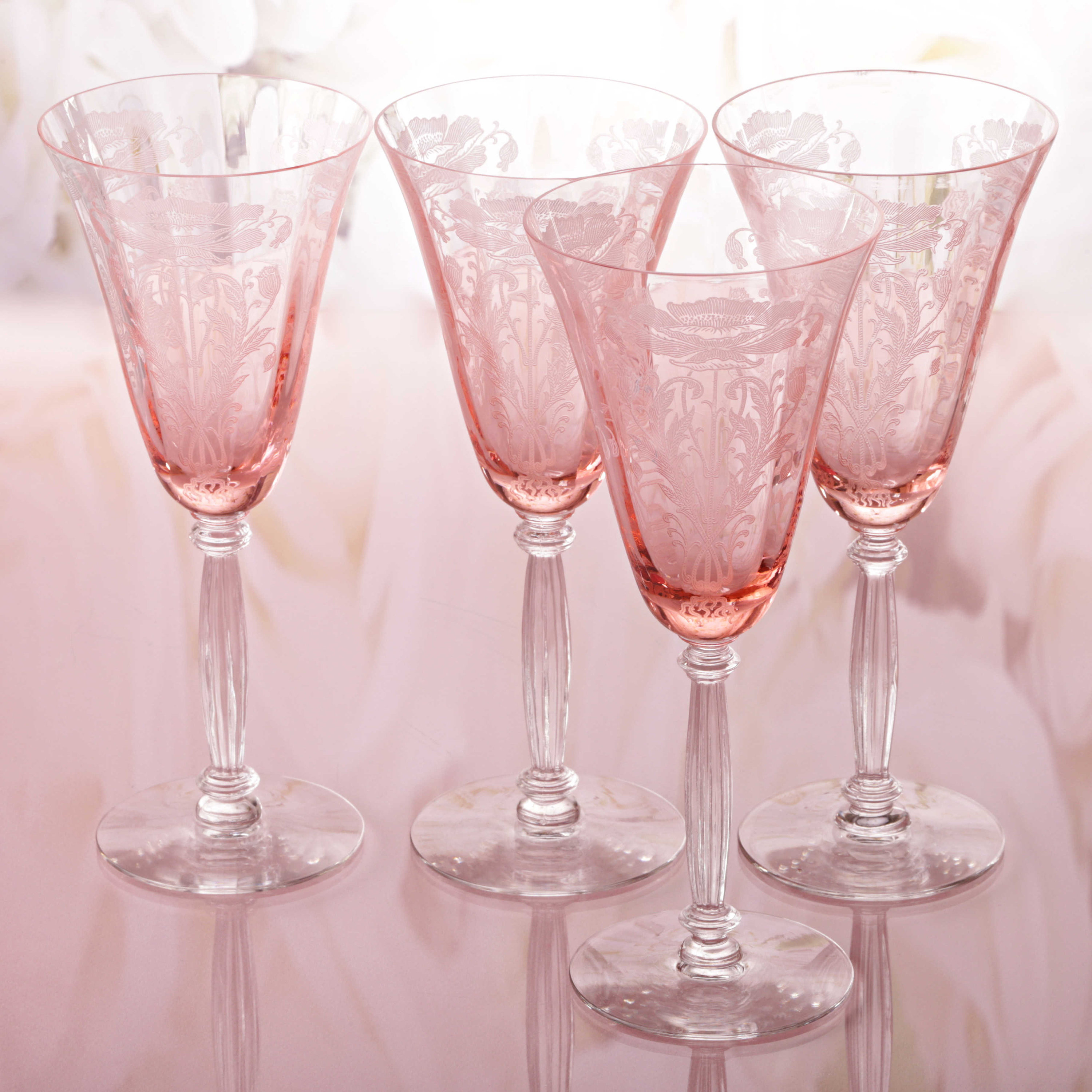 13+ Art Deco Wine Glass