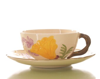 Cup & Saucer Set in Vintage California Pottery Fransciscan Poppy for Spring Decor and Cottagecore Decor Display