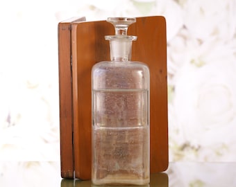 Antique Glass Apothecary Bottle: Vintage Whitall Tatum Pharmacy Medicine