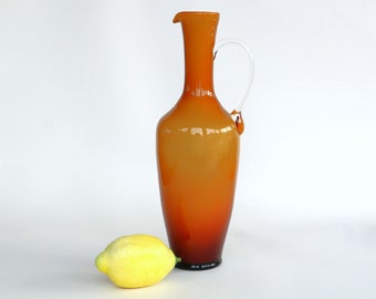 Jarrón vintage de cristal ámbar Empoli: vidrio italiano encapsulado, estilo moderno de mediados de siglo