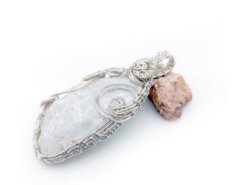 Qyartz pendant, wire wrapped quartz, crystal jewellery,