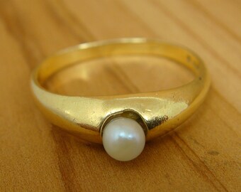 H62 Citrine & Seed Pearl Ring