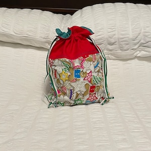 Sac cadeau de Noël | Sac cadeau en pain d'épice | Sac de rangement | Sac cadeau réutilisable | Sac à cordon doublé | Sac à friandises | Sac de Noël en tissu