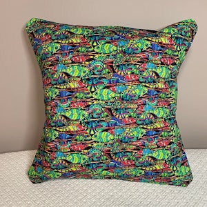 Lizard Pillow Cover  |  Lizard Pillow  |  Lizard Gift | Quilted Throw Pillow Cover | fits 18x18 pillow form