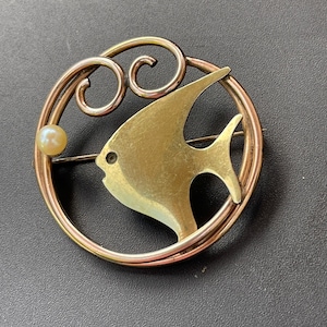 Vintage Kreisler Brooch Fish Gold Filled Pearl