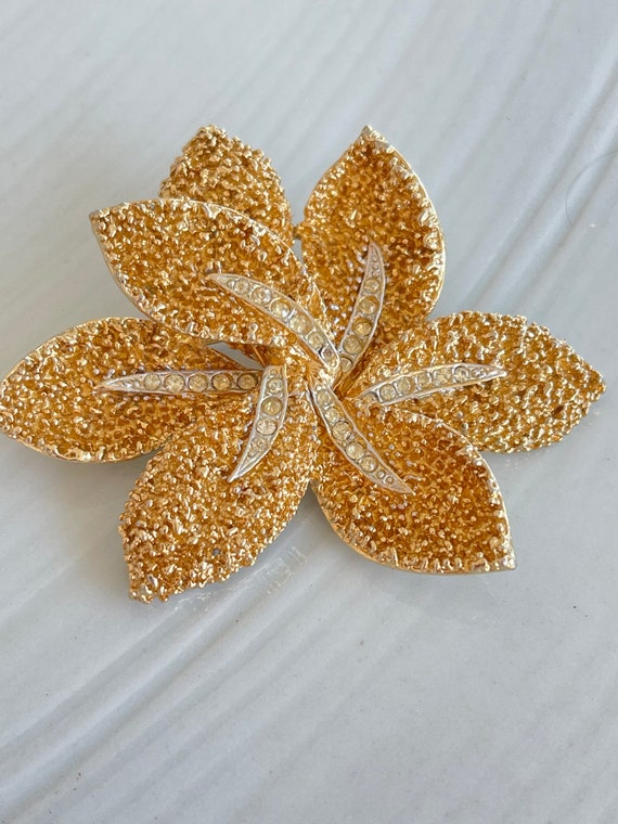 Beautiful Corocraft  Gold Rhinestone Brooch - image 1