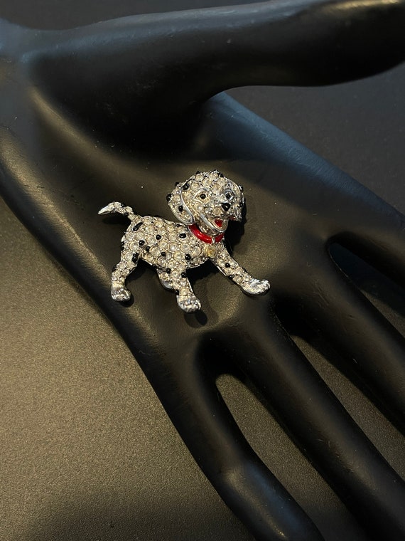 Adorable Swarovski Dalmatian Puppy Rhinestone Broo