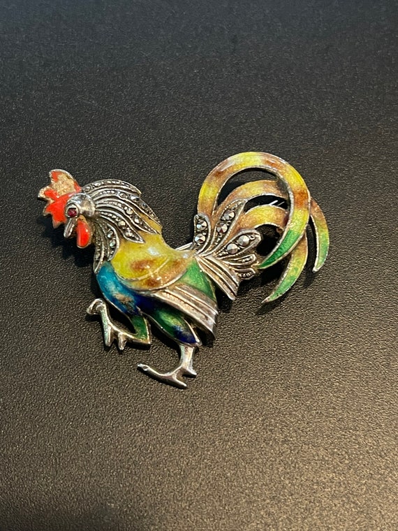 Beautiful Alice Caviness Rooster Enameled Brooch