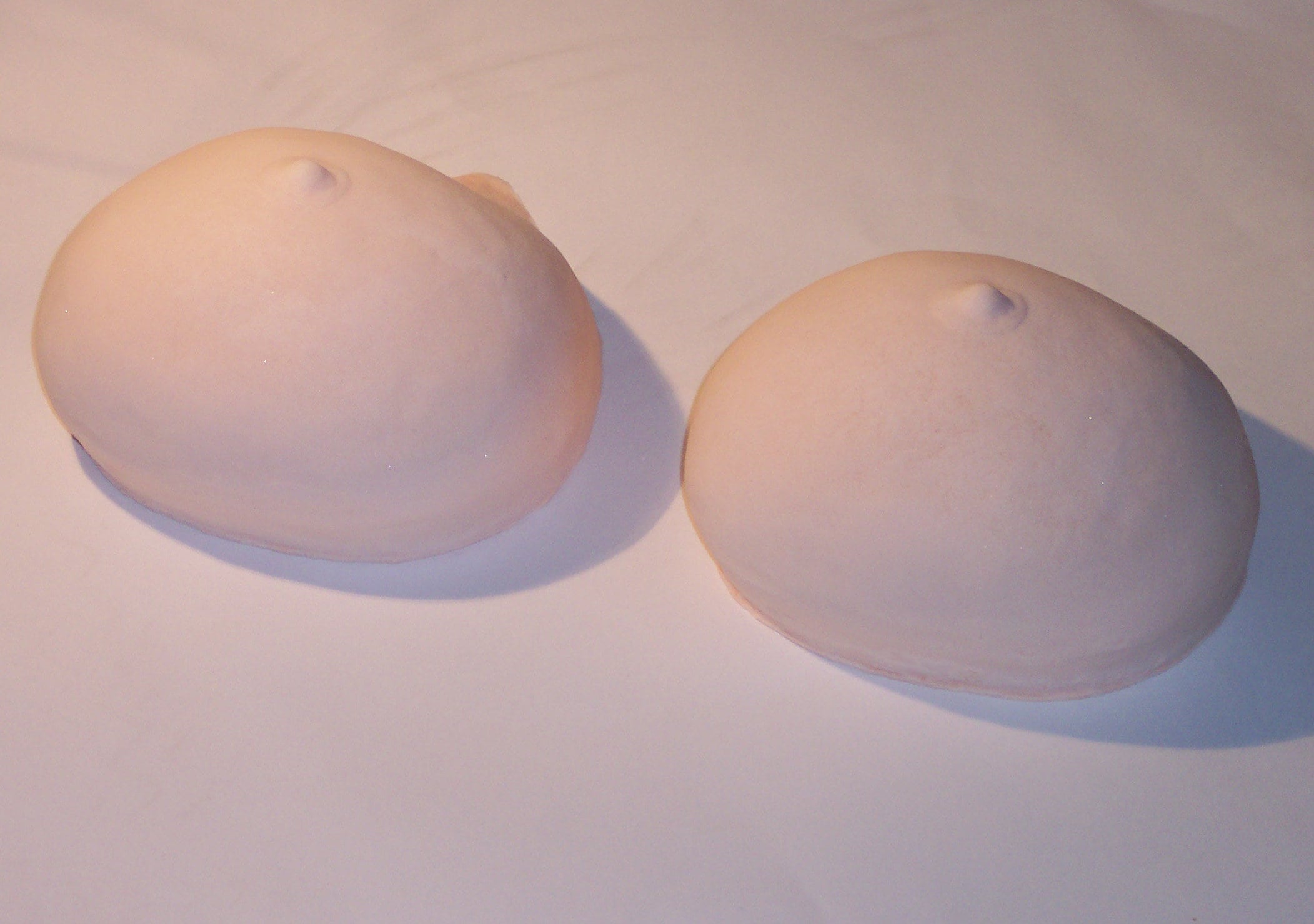 Size XL Foam Breast Forms Pair extra-large Crossplay Falsies Deluxe  Prosthetic Fake Boobs DD/DDD/E Cup -  UK