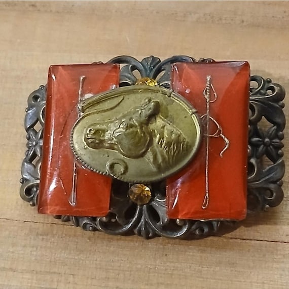 Rustic Horse Head Brooch - image 1