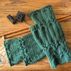 PATTERN Eartha Beaded Cabled Fingerless Mitts, Vegan