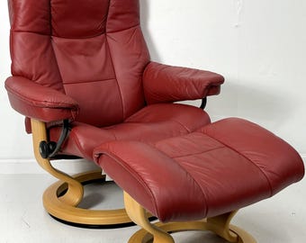 Ekornes Stressless Small RUBY Aqua Green / Blue Leather Recliner