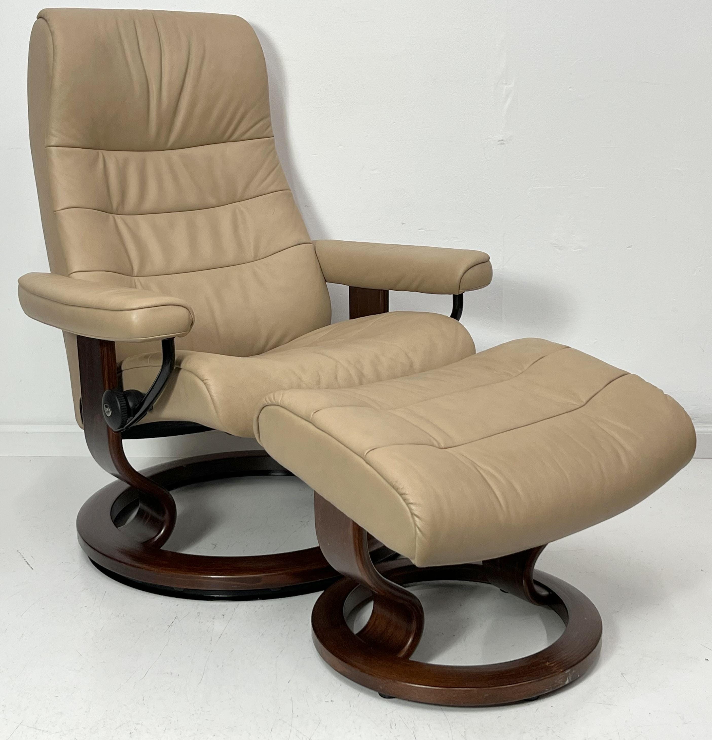 Ekornes Stressless Recliner and Ottoman - Etsy