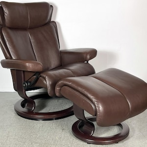 Ekornes Stressless Small &quot;Magic&quot; Brown Leather Swivel Recliner Chair & Ottoman Made in Norway