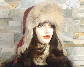 Coyote ushanka for women, real fur aviator hat, trapper cap, real dark red leather, recycled coyote fur, Simon Model, CA79
