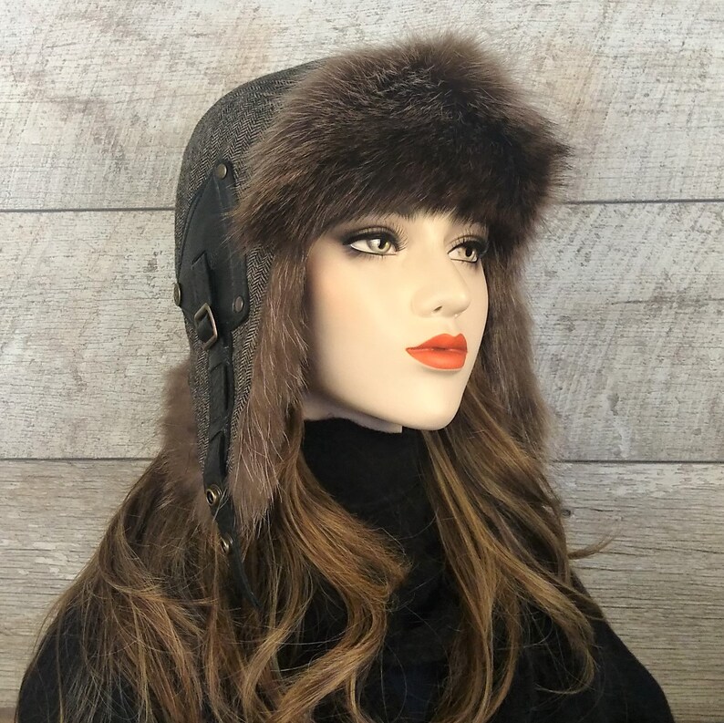 Women/'s Ushanka Hat fur Aviator Cap Tweed Recycled Raccoon Fur Antoine Model CA48