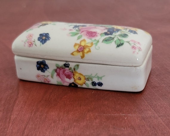 Tiny Trinket Box Floral Made in China Ring Box St… - image 3